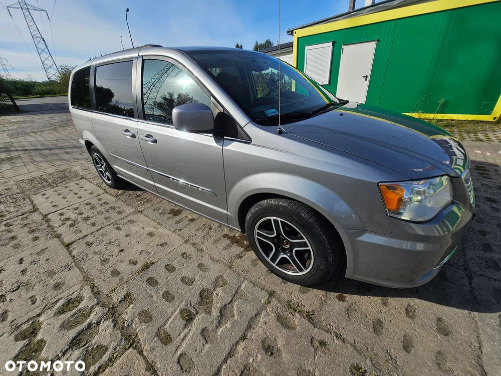 Chrysler Town & Country 3.6 Touring - 1
