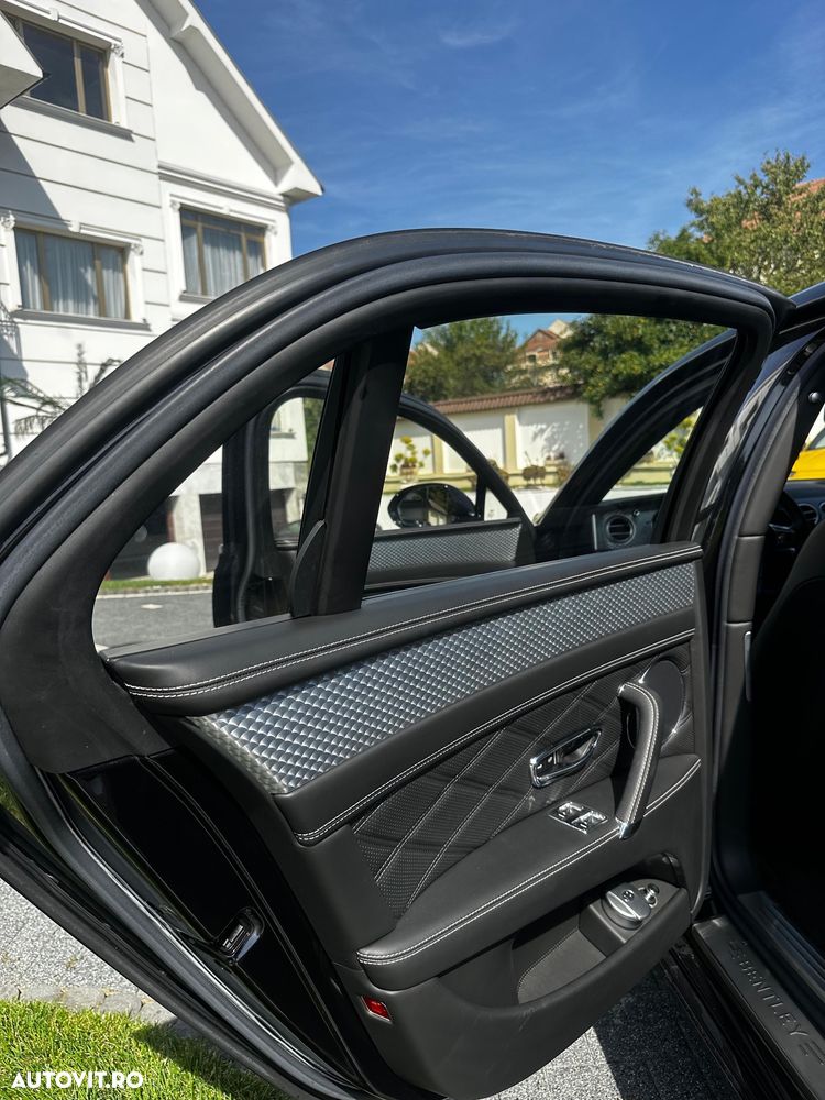 Bentley Flying Spur V8 Mulliner - 13