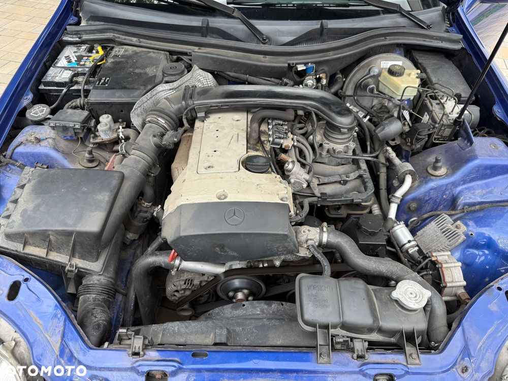 Mercedes-Benz SLK 200 - 9