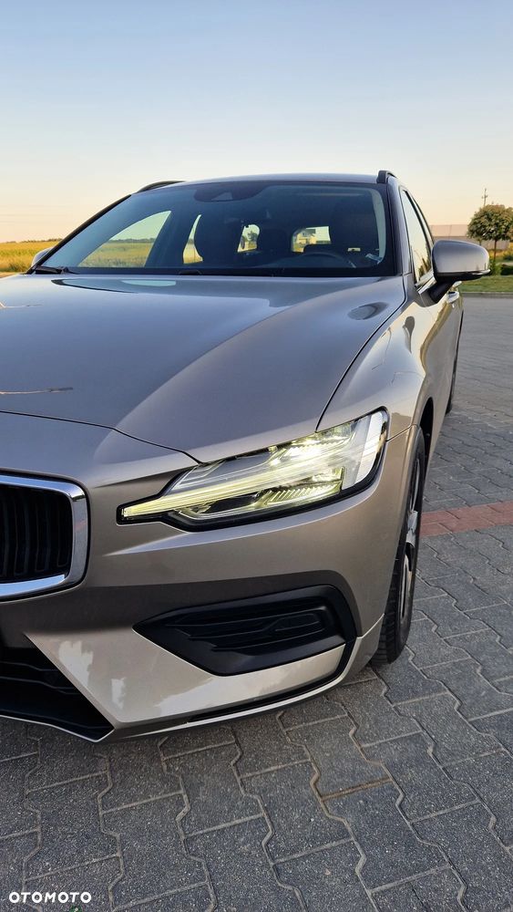 Volvo V60 D3 Momentum Pro - 16