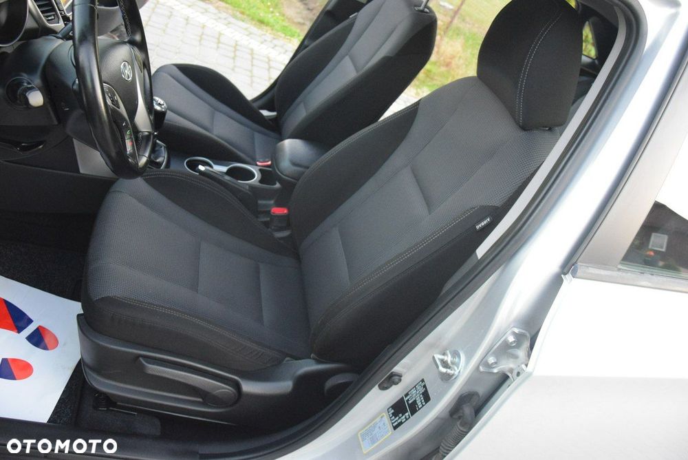 Hyundai i30 1.4 Premium - 33