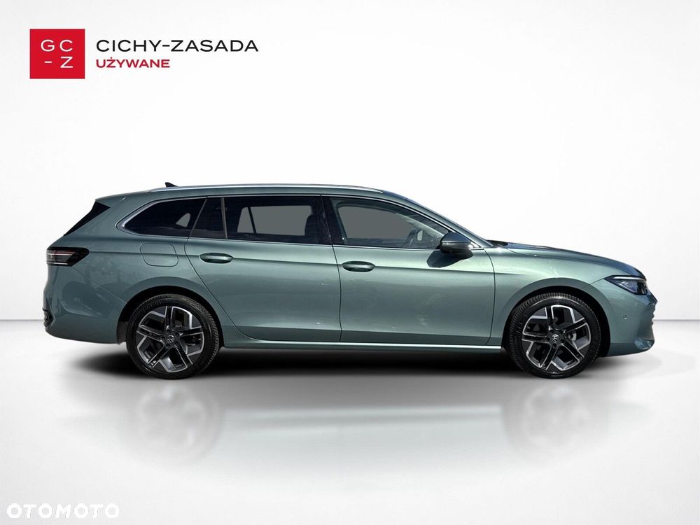 Volkswagen Passat Variant 2.0 TDI EVO Elegance DSG - 6