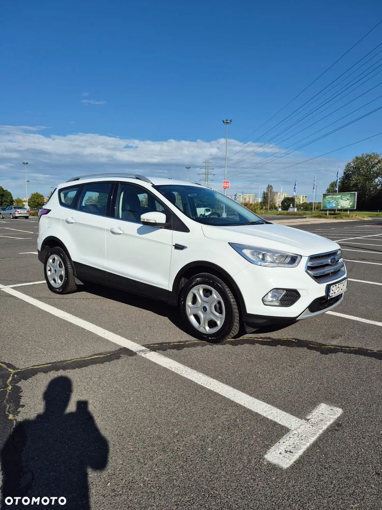 Ford Kuga 1.5 EcoBoost 2x4 Cool & Connect - 2