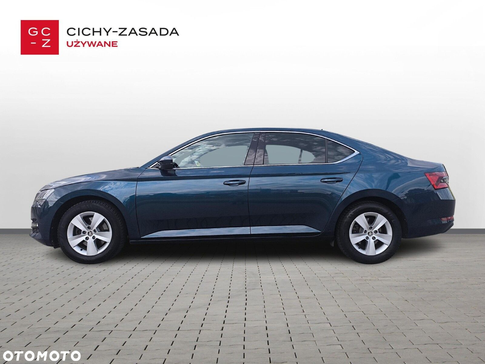 Skoda Superb 2.0 TDI SCR Ambition DSG - 2