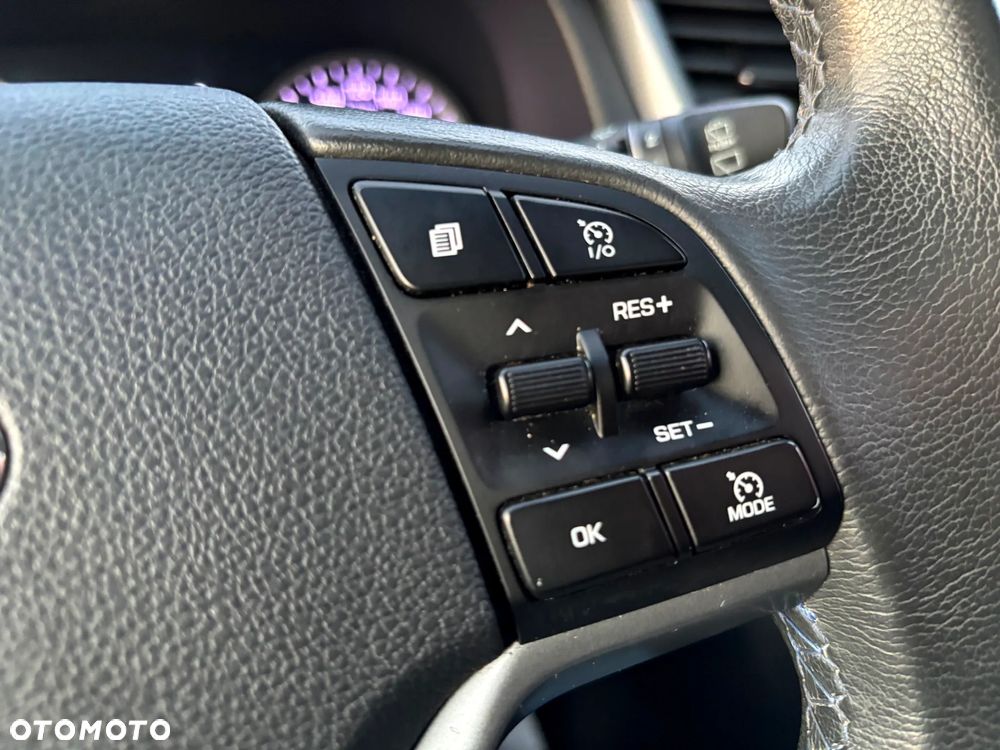 Hyundai Tucson 2.0 CRDI BlueDrive Comfort 2WD - 36