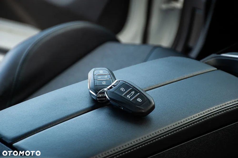 Peugeot 5008 BlueHDI 180 EAT6 GT - 25