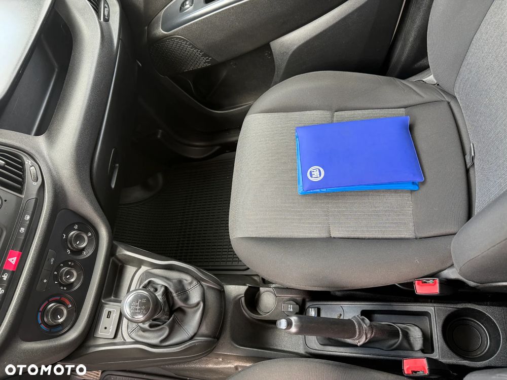 Fiat Doblo Furgon 1035 Kg Ładowność - 18