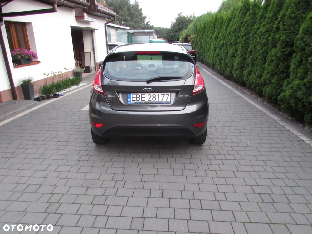 Ford Fiesta 1.0 EcoBoost S&S TITANIUM - 6