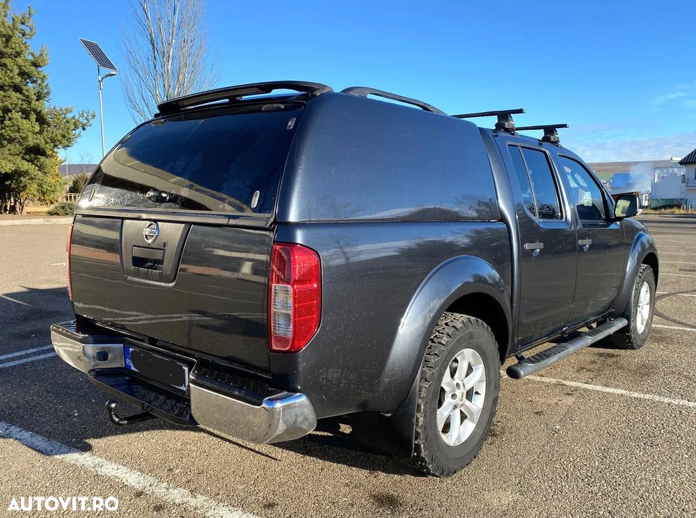 Nissan Navara 2.5 dCi Double Cab LE Plus - 2