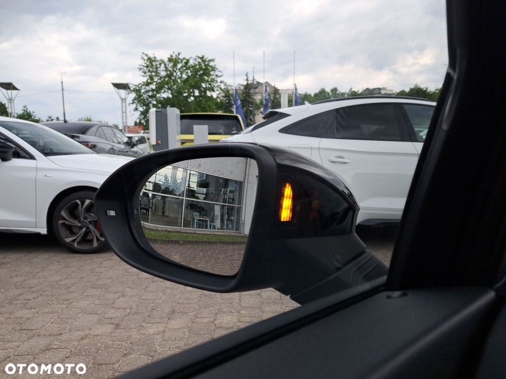 Volkswagen Golf Variant - 30