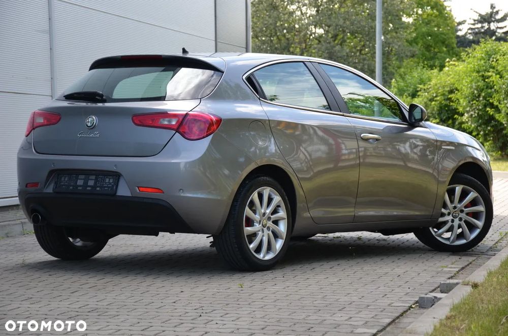 Alfa Romeo Giulietta 1.4 TB Progression - 11