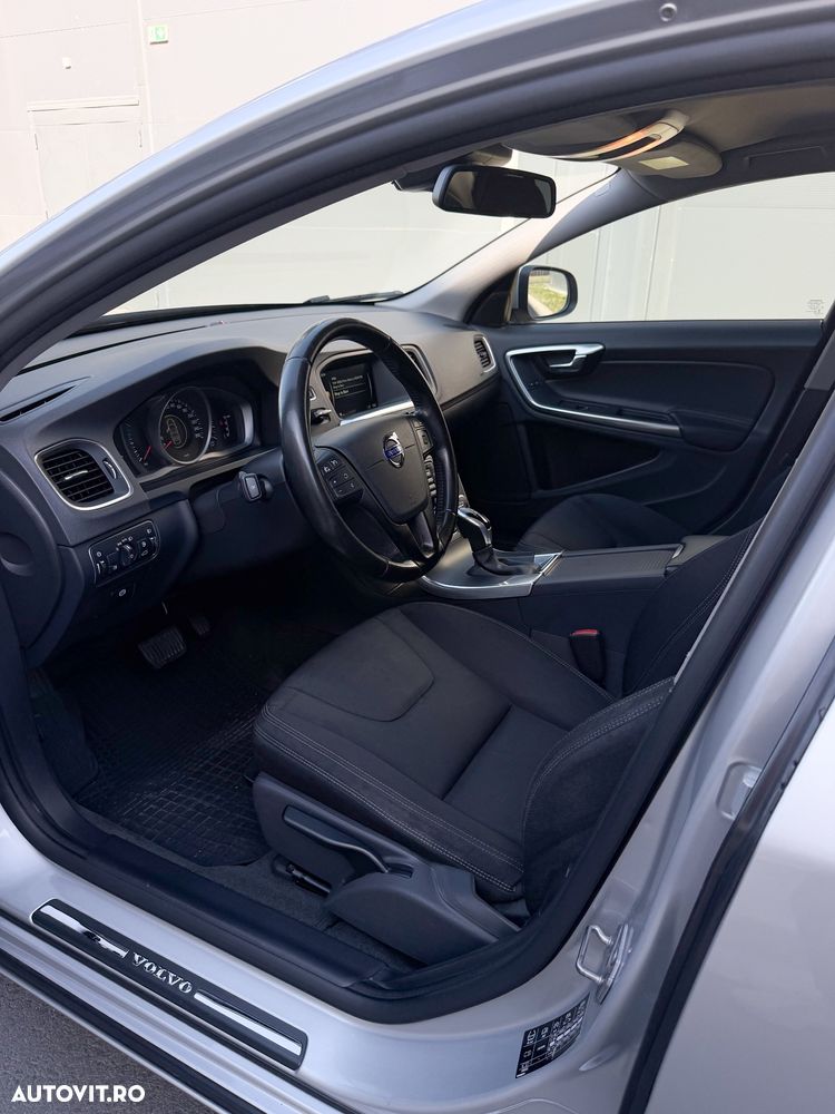 Volvo S60 D4 Geartronic - 5