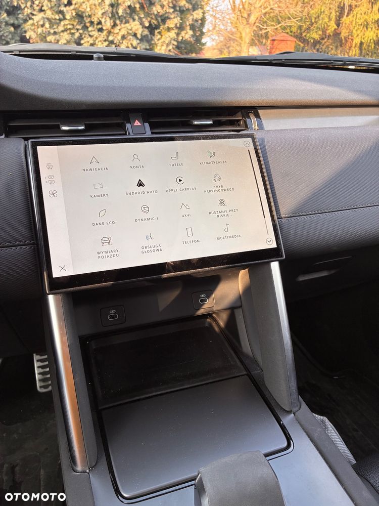 Land Rover Discovery Sport - 16