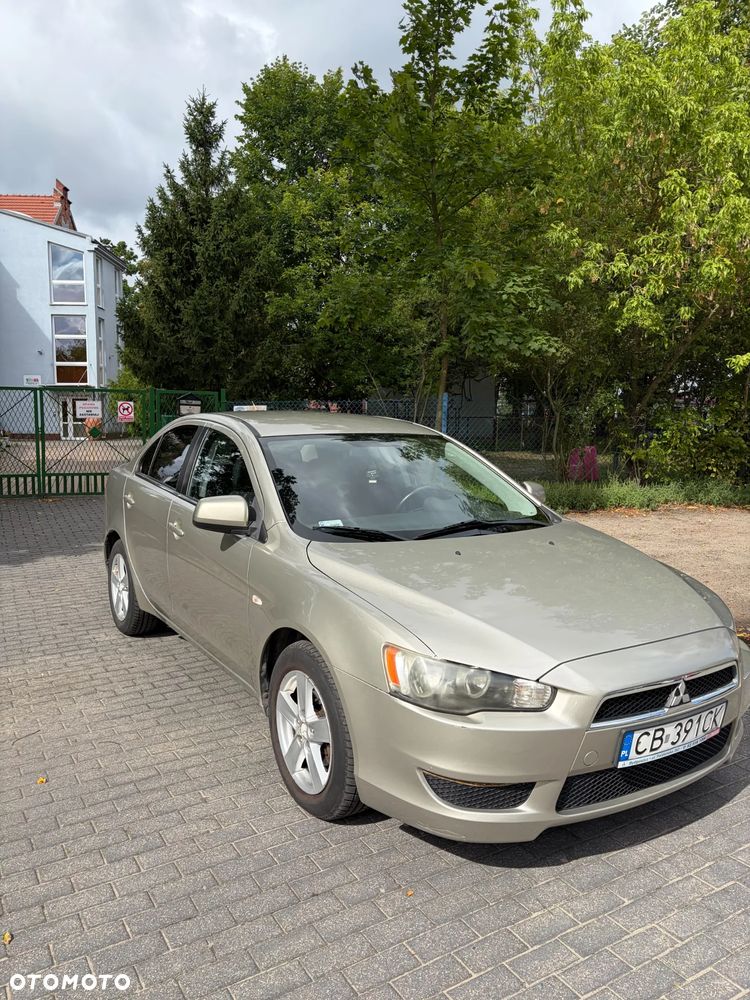 Mitsubishi Lancer 2.0 DID Instyle - 3