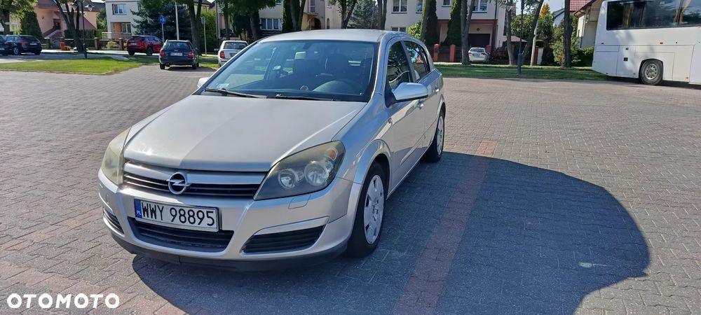 Opel Astra - 2