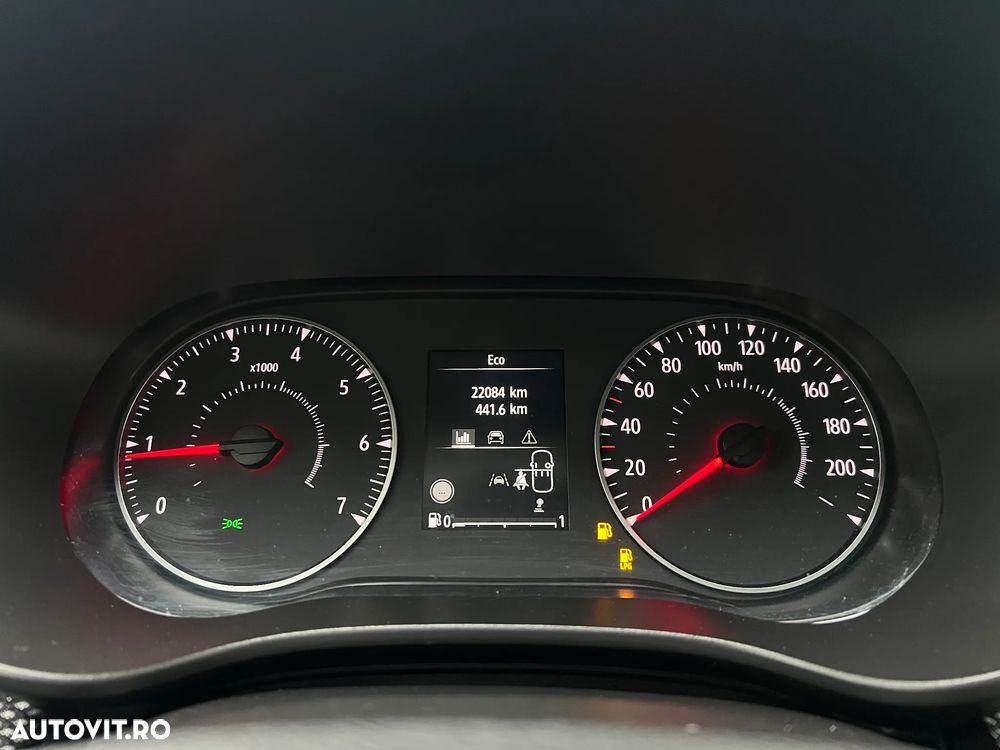 Dacia Logan TCe 90 MT6 Expression - 16