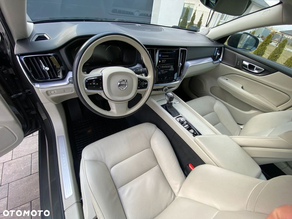 Volvo S60 T6 AWD Geartronic RDesign - 12