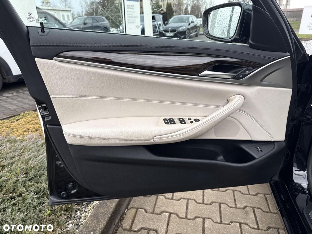 BMW Seria 5 - 19