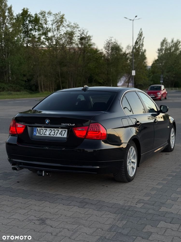 BMW Seria 3 320d DPF - 5