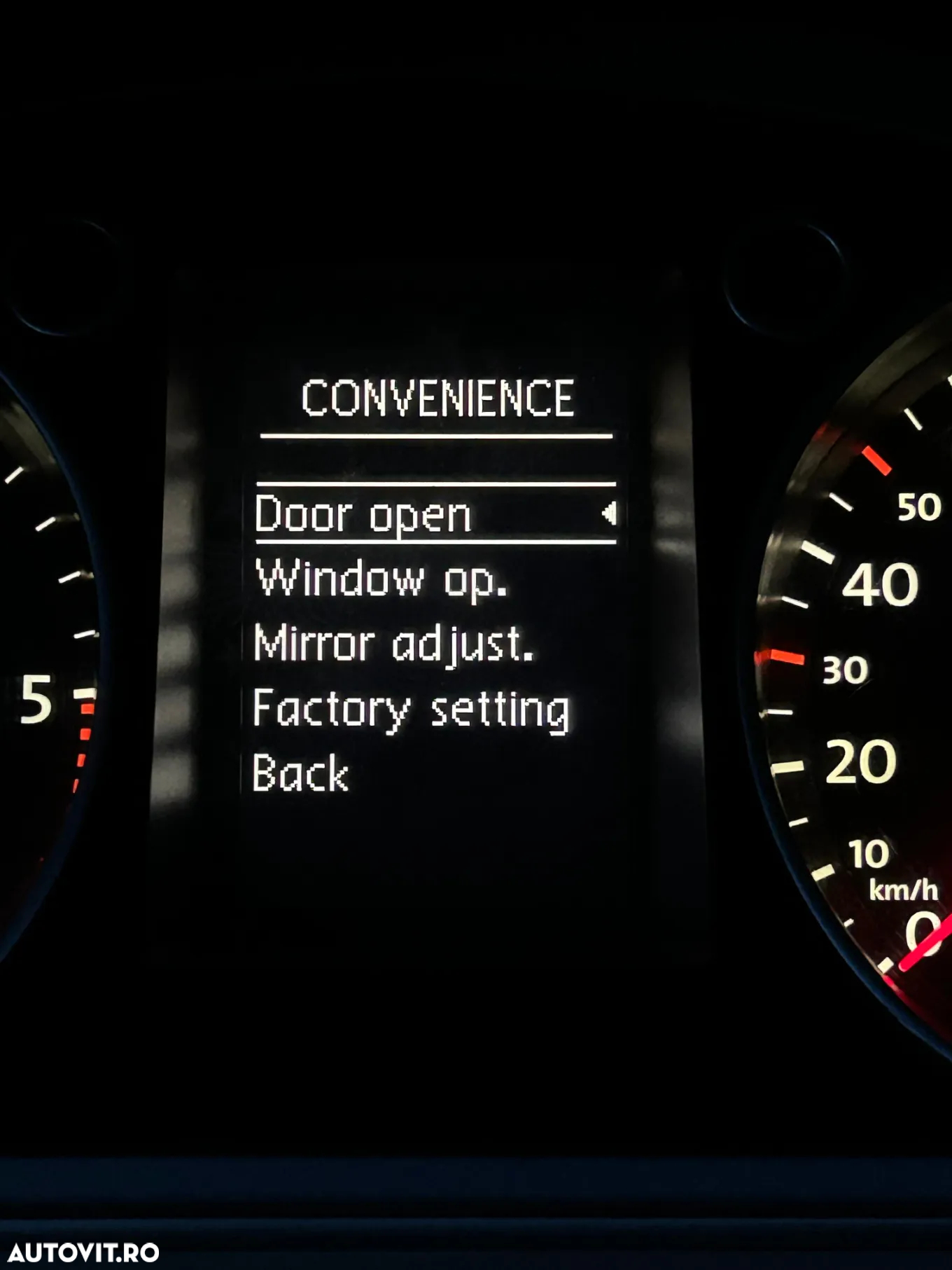 Volkswagen Passat CC 2.0 TDI DSG - 36