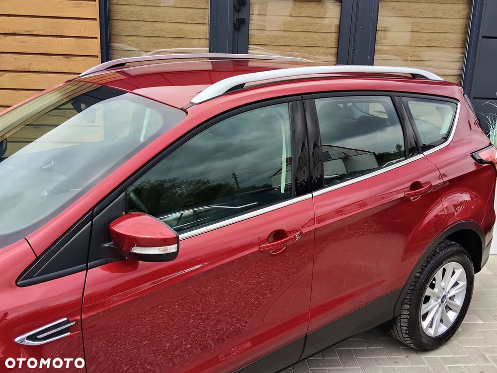Ford Kuga 1.5 EcoBoost TITANIUM - 3