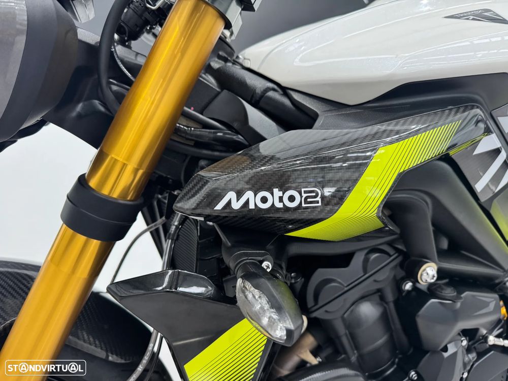 Triumph Street Triple 765 Moto2 - 4