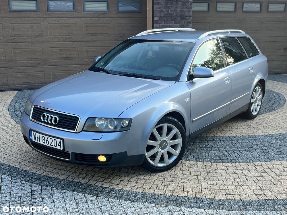 Audi A4 Avant - 33