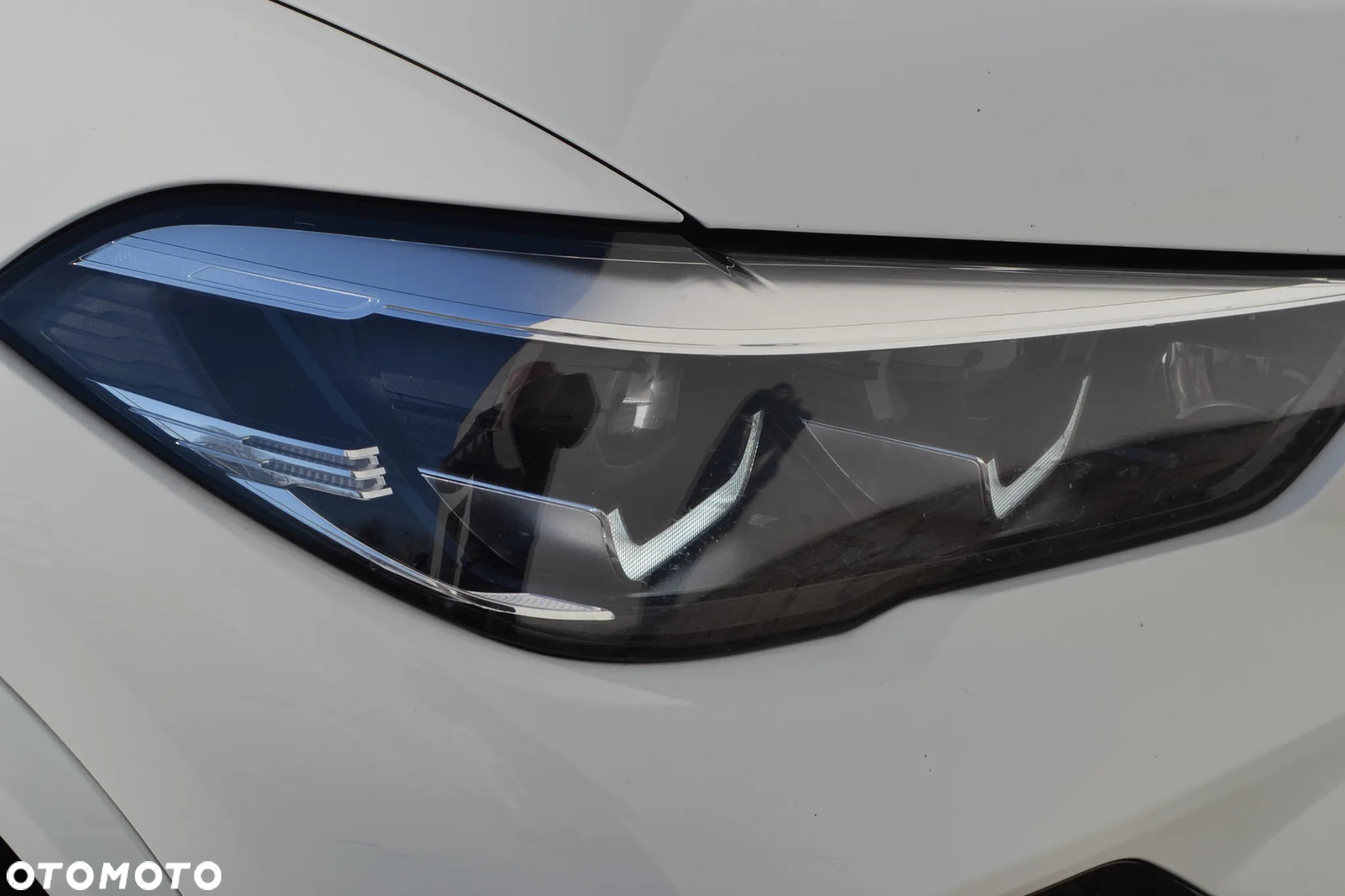 BMW X5 ver-xdrive50e - 14