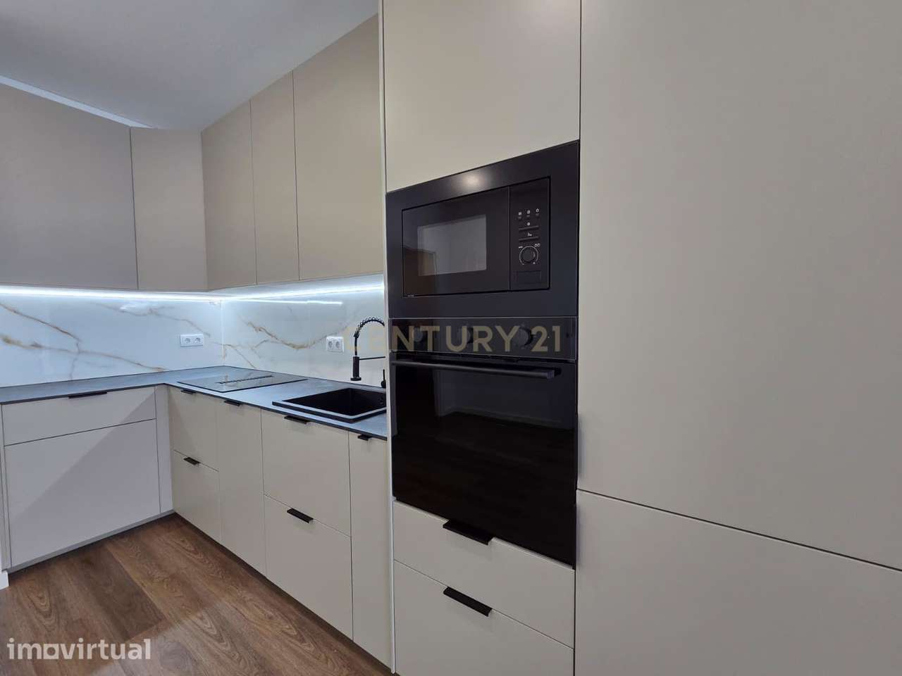 APARTAMENTO T1+1 | TOTALMENTE NOVO| DESGIN MODERNO | ERMESINDE - Grande imagem: 4/17