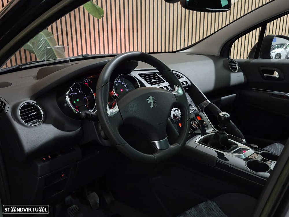 Peugeot 3008 1.6 HDi Style - 28