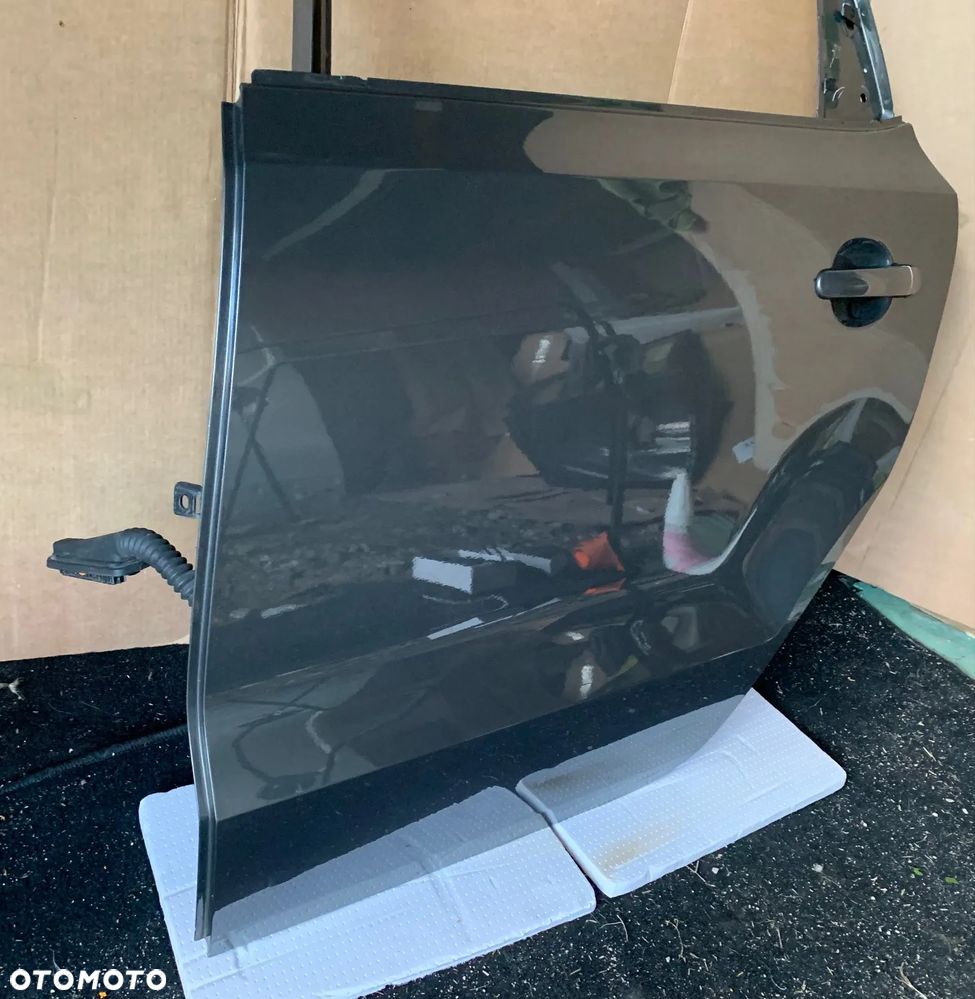 Drzwi lewy tył VW Polo V 6R  LD7R 2009- - 2