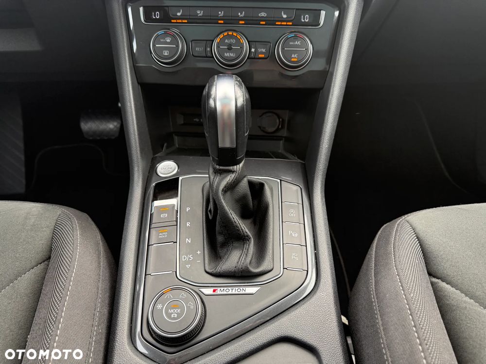 Volkswagen Tiguan Allspace 2.0 TDI SCR 4Motion DSG Elegance - 12