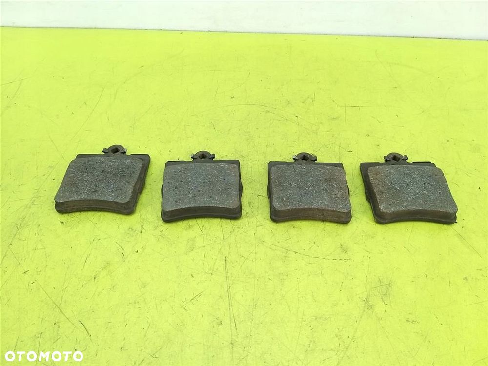 Tarcze hamulcowe tył KLOCKI  Mercedes C-klasa 2.2CDI  W203 2000-2007 - 4