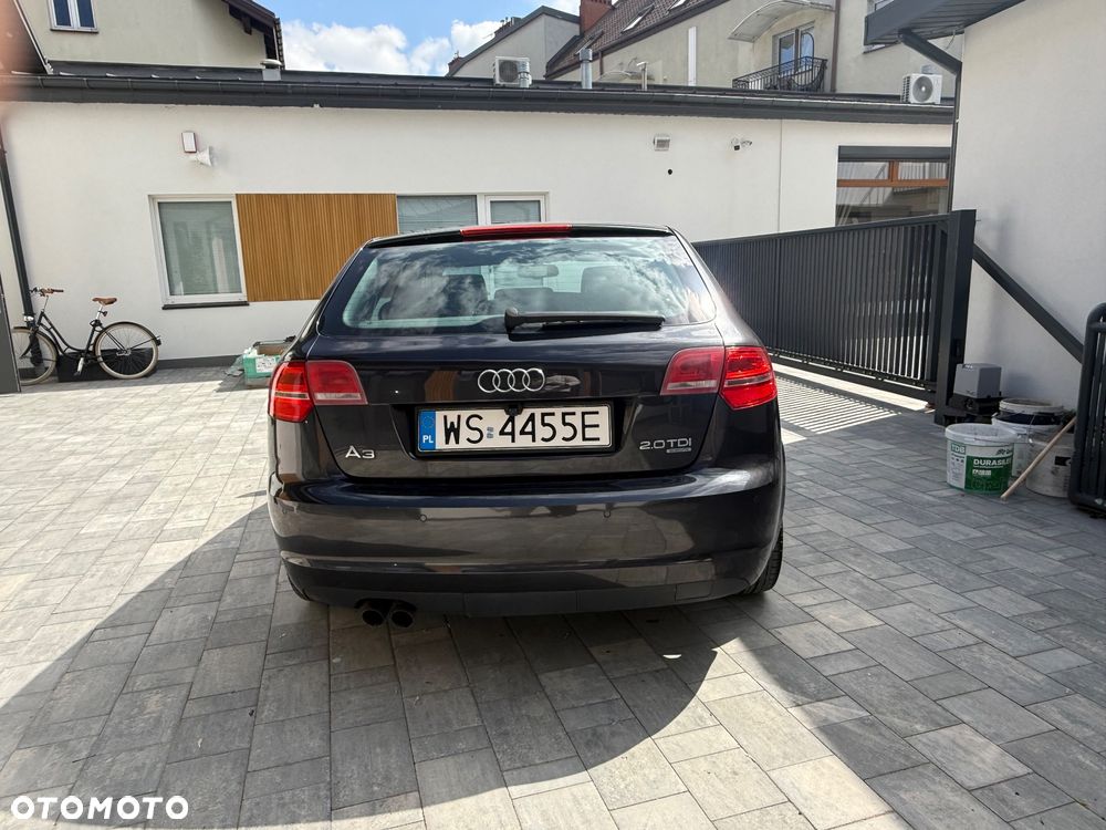 Audi A3 Sportback 2.0 TDI DPF quattro S line Sportpaket plus - 5