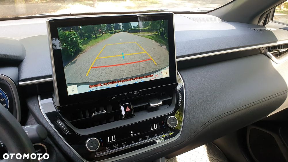 Toyota Corolla Cross 2.0 Hybrid Comfort - 25