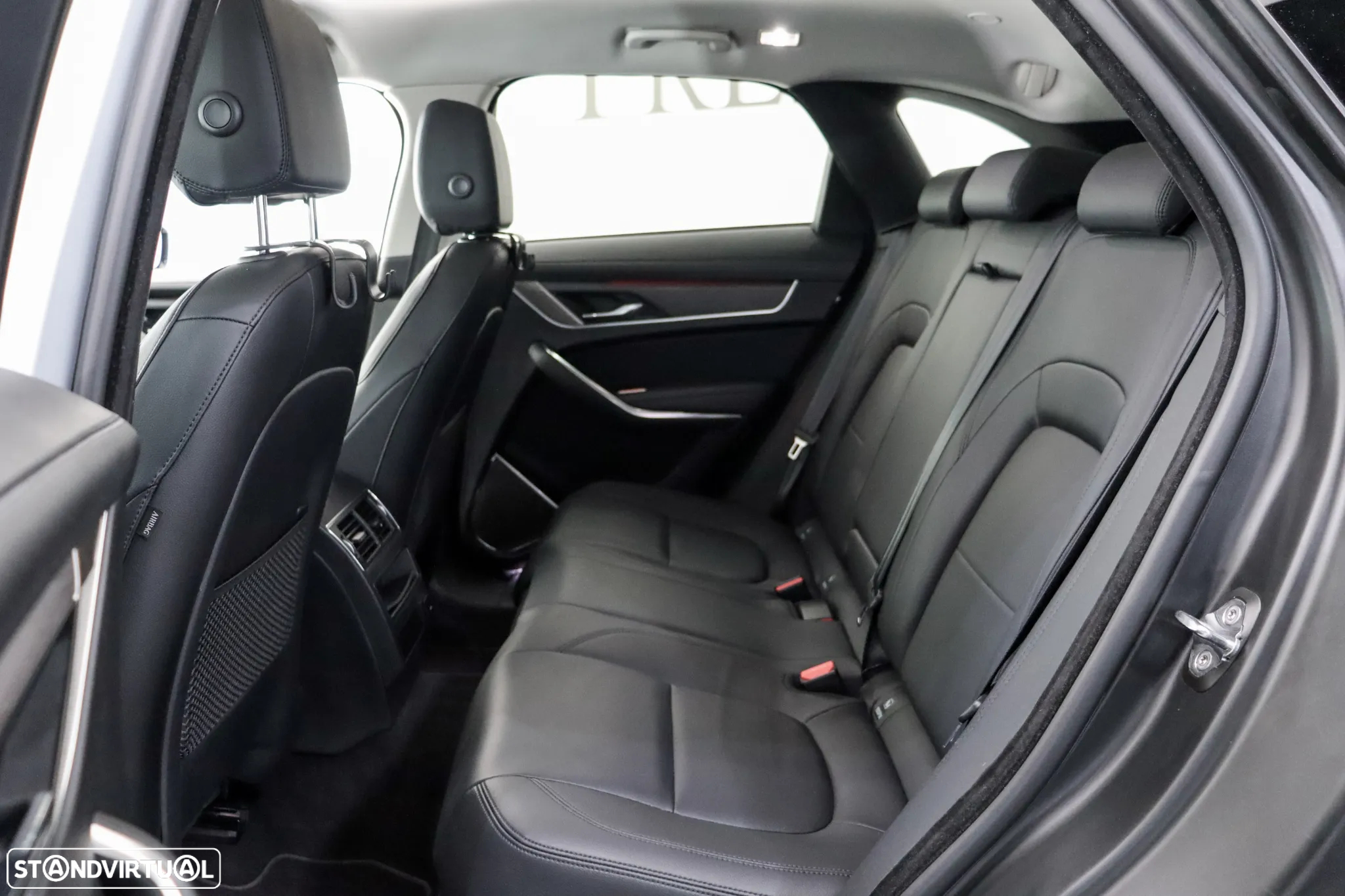 Jaguar F-Pace 2.0 P400e AWD R-Dynamic S - 15