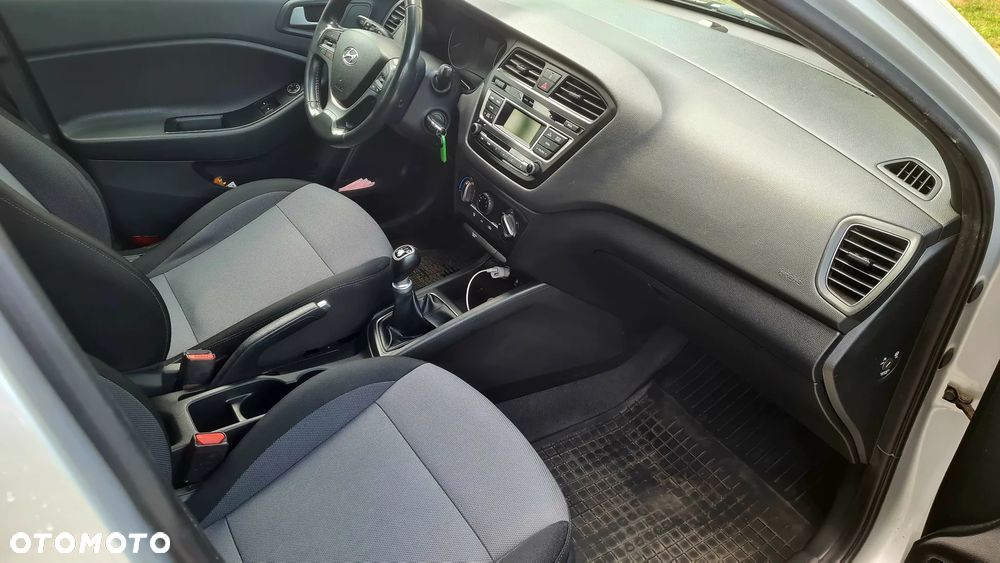 Hyundai i20 1.2 BlueDrive Fresh - 8