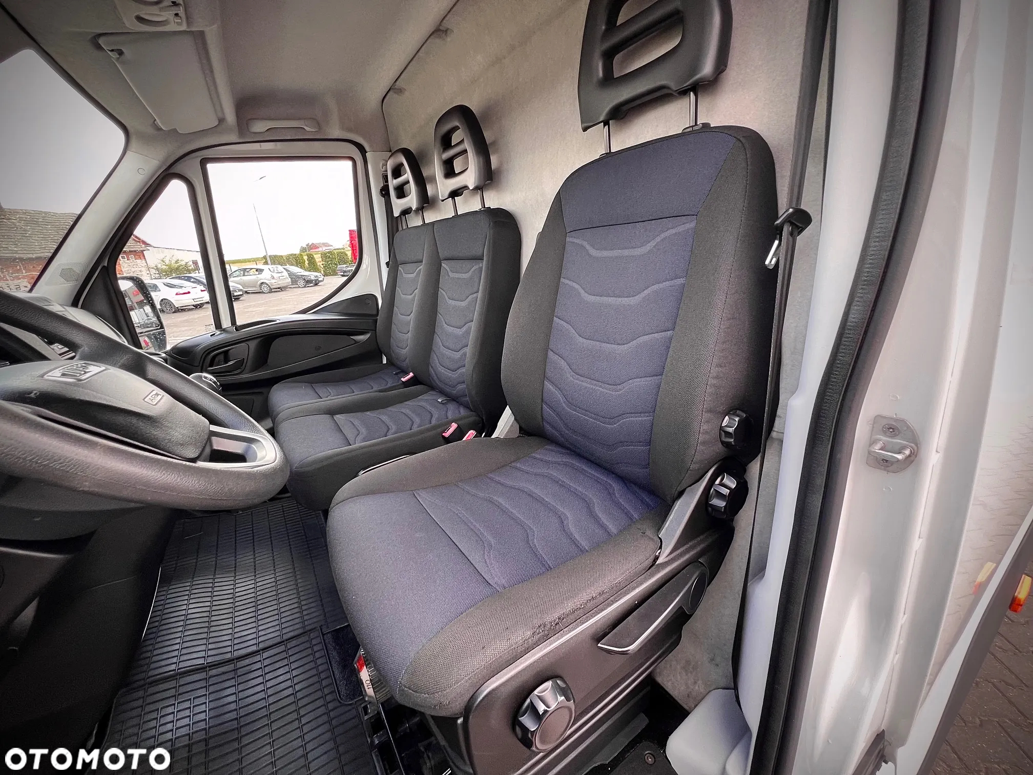 Iveco Daily 35C14 Blaszak Maxi Long Bliźniaki Salon PL, Jeden Właściciel - 13