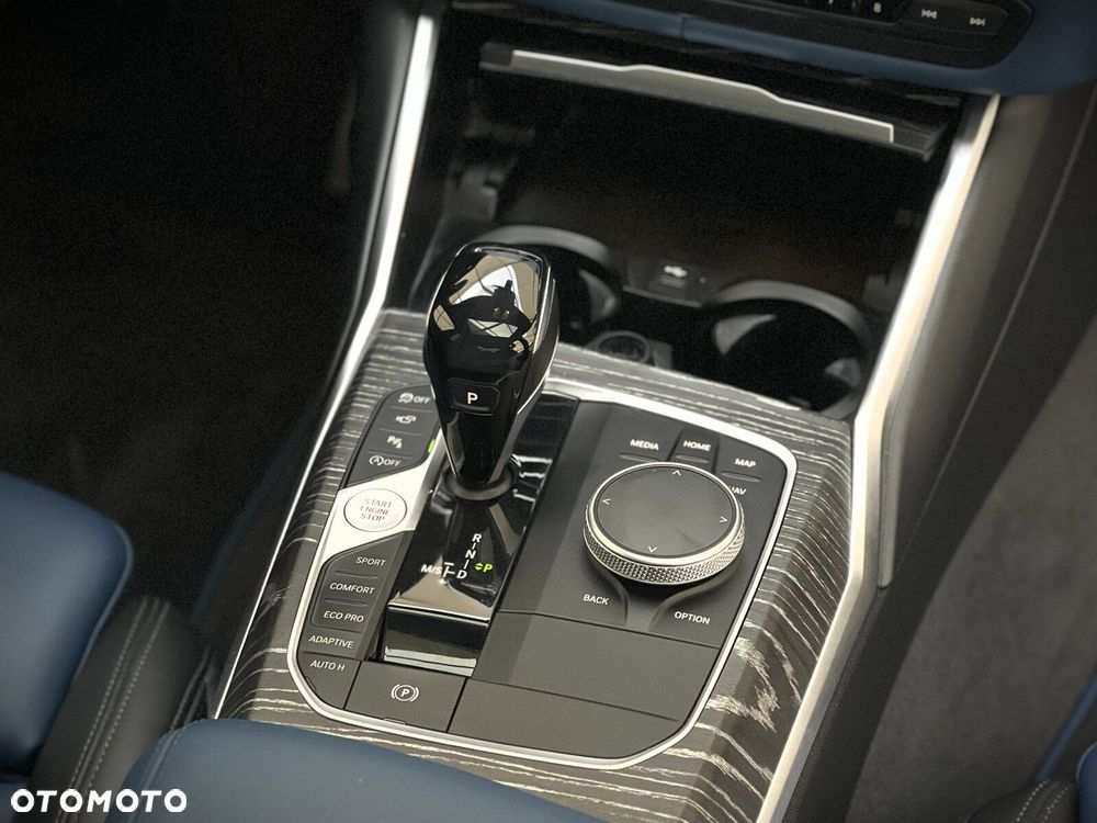 BMW Seria 3 - 24