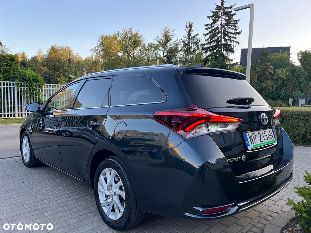 Toyota Auris 1.33 VVT-i Sprint - 10