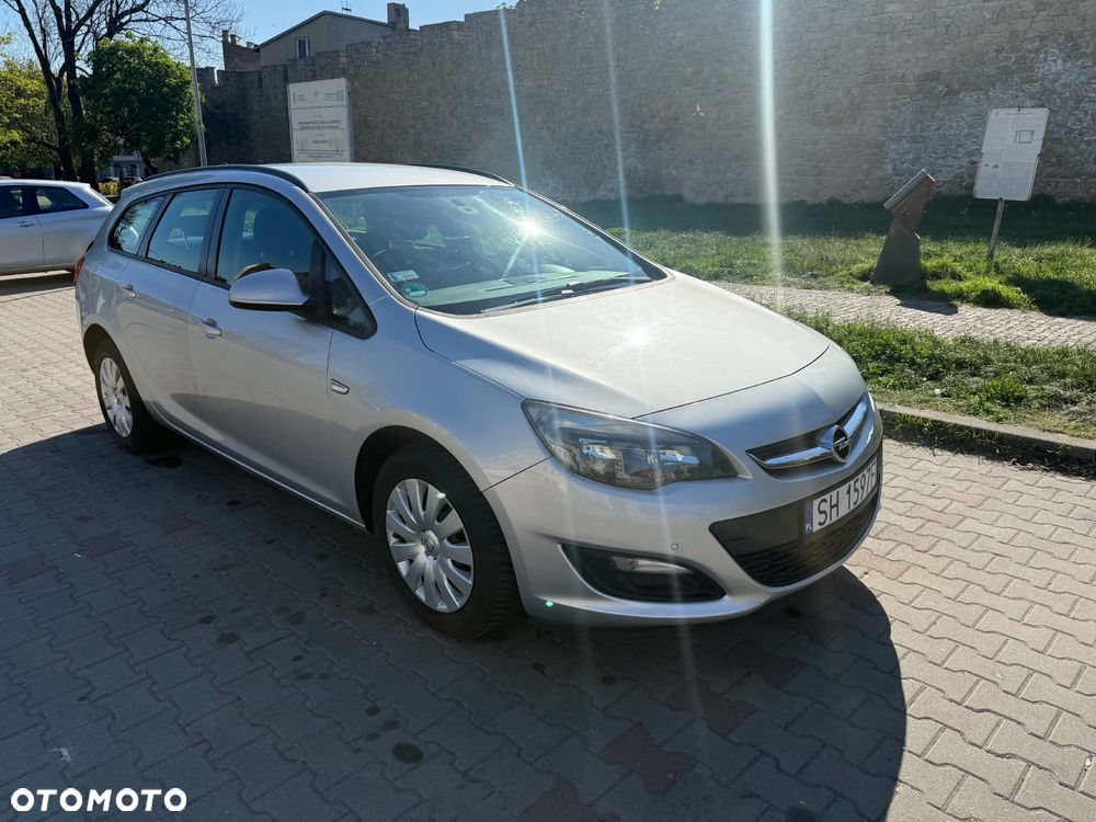 Opel Astra 1.4 T Enjoy - 11