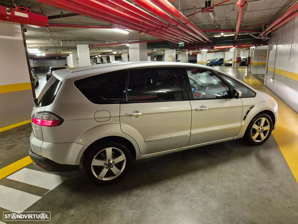 Ford S-Max 2.0 TDCi Titanium 7L - 8