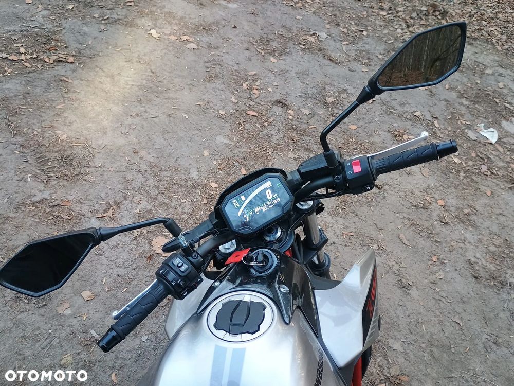 Kawasaki Z 650 - 20