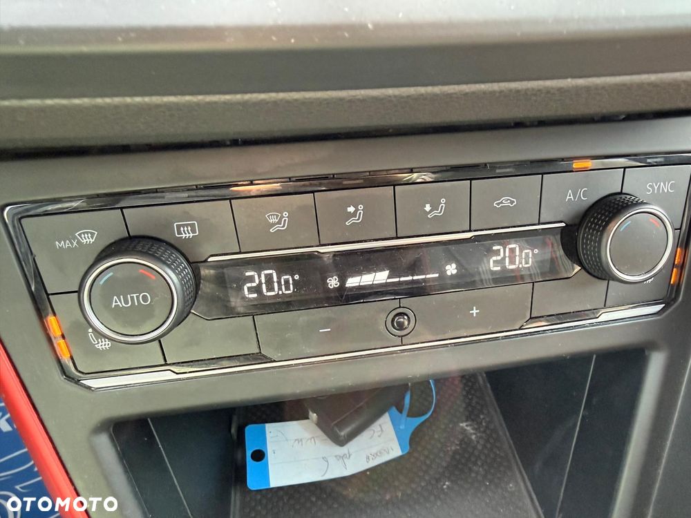 Volkswagen Polo 2.0 TSI DSG GTI - 27