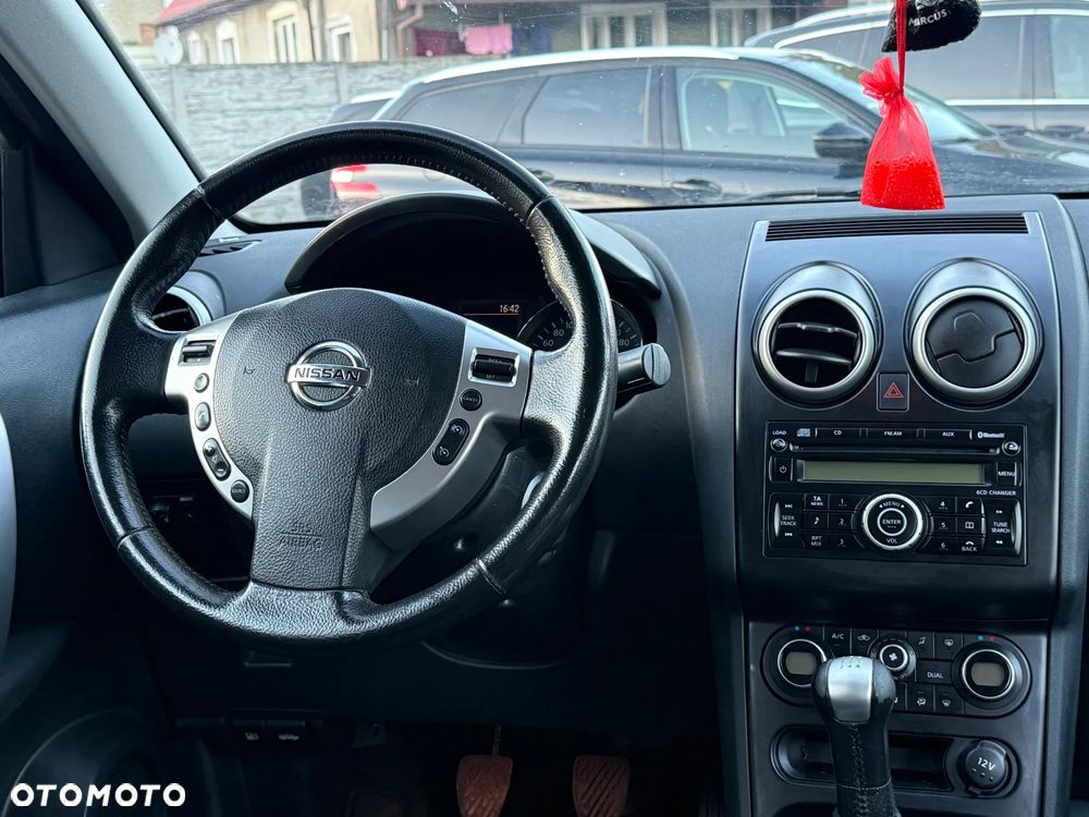 Nissan Qashqai - 33