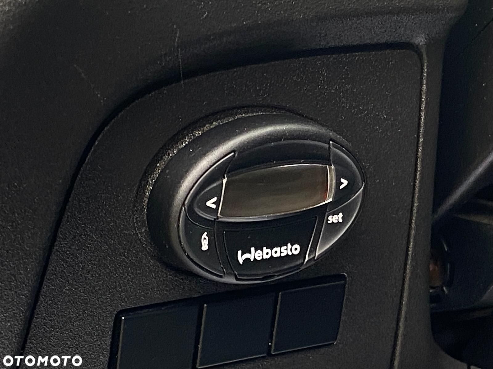 Iveco DAILY 35-160 HI-MATIC KONTENER 8EP CHŁODNIA THERMO KING WINDA ZEPRO - 31