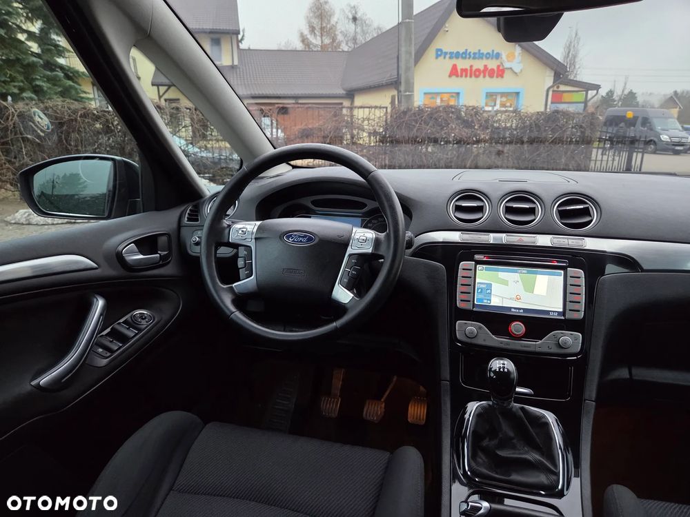 Ford S-Max - 7
