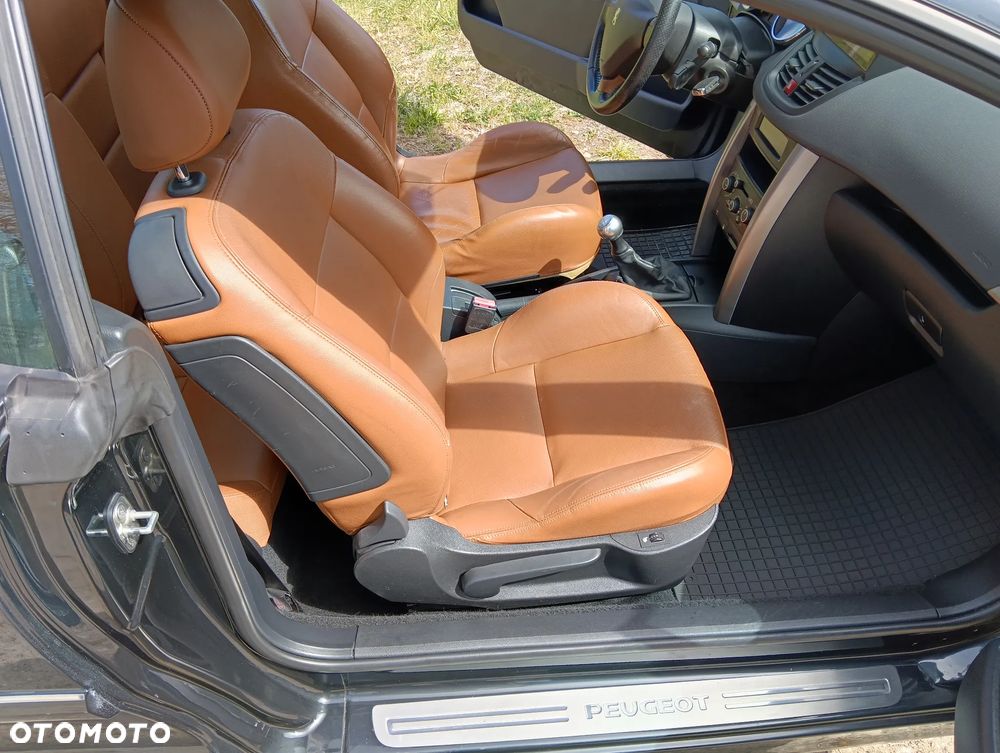 Peugeot 207 CC - 26
