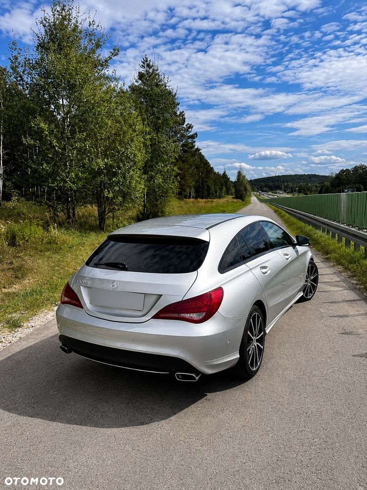 Mercedes-Benz CLA 200 7G-DCT Peak Edition - 3