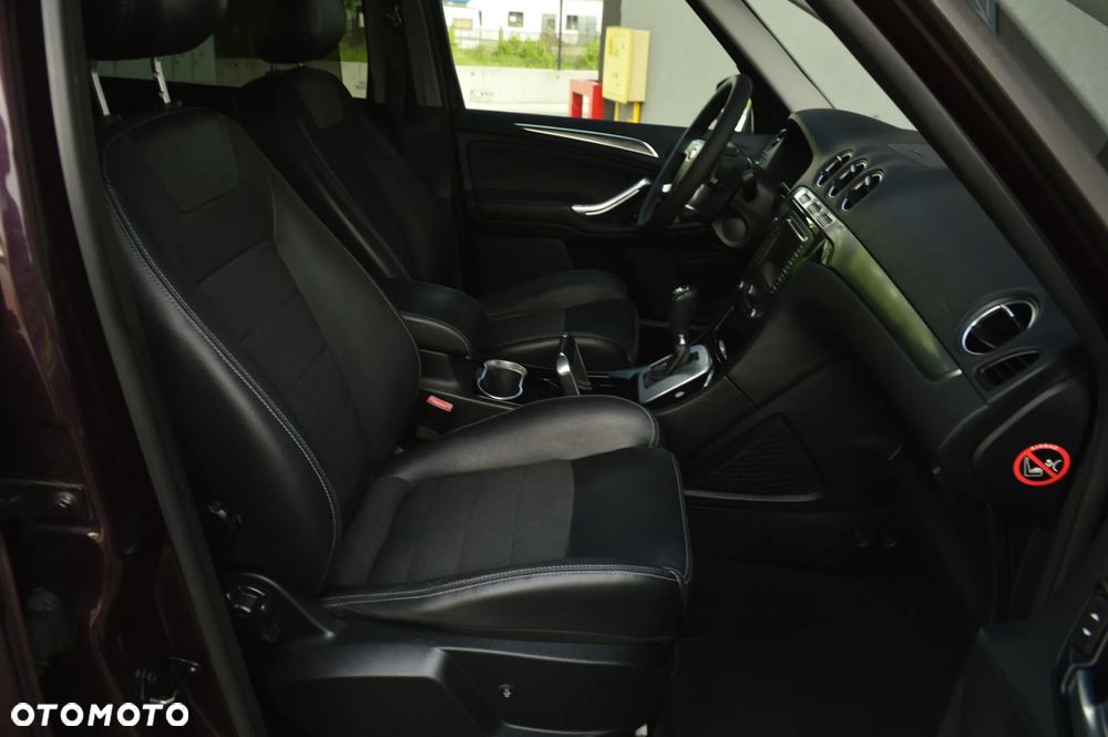 Ford Galaxy 2.0 TDCi DPF Champions Edition - 34